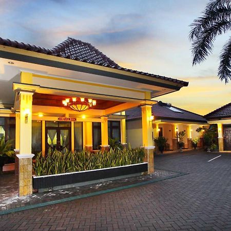 Ning Tidar Hotel Magelang Exterior foto